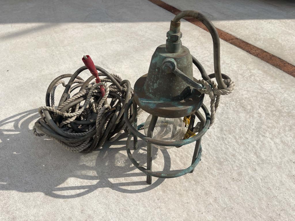 水中灯 集魚灯 | 中古船ソーマッチ