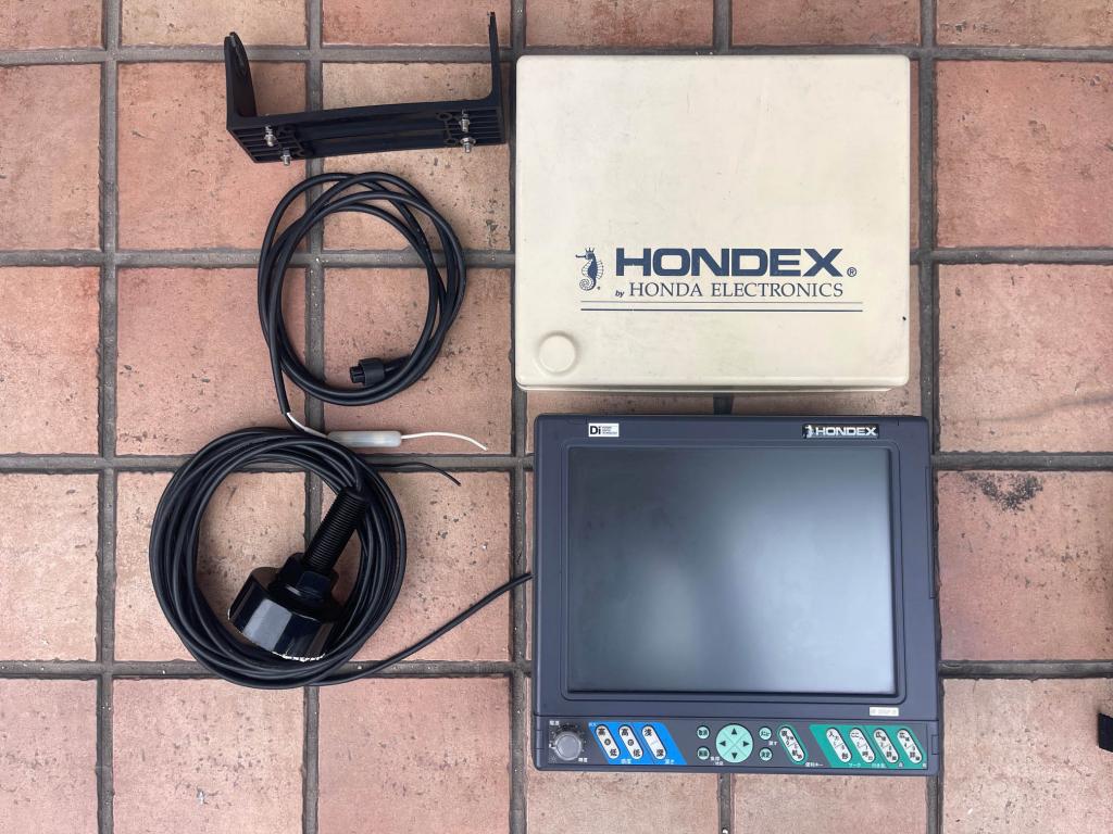 ホンデックス GPS魚探 HE-101GP-DI 中古（中古 ホンデックス GPS