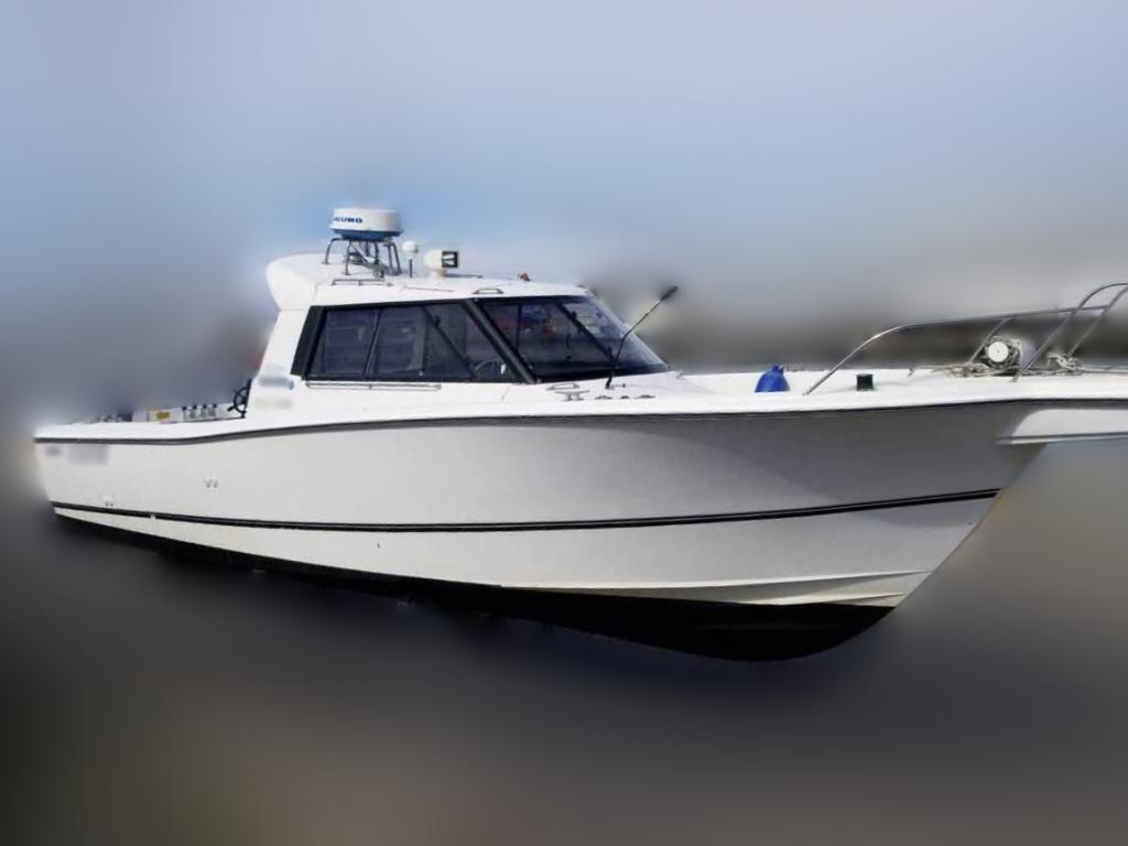 ニッサン サンフィッシャー33(FPA1100N) | 中古船ソーマッチ