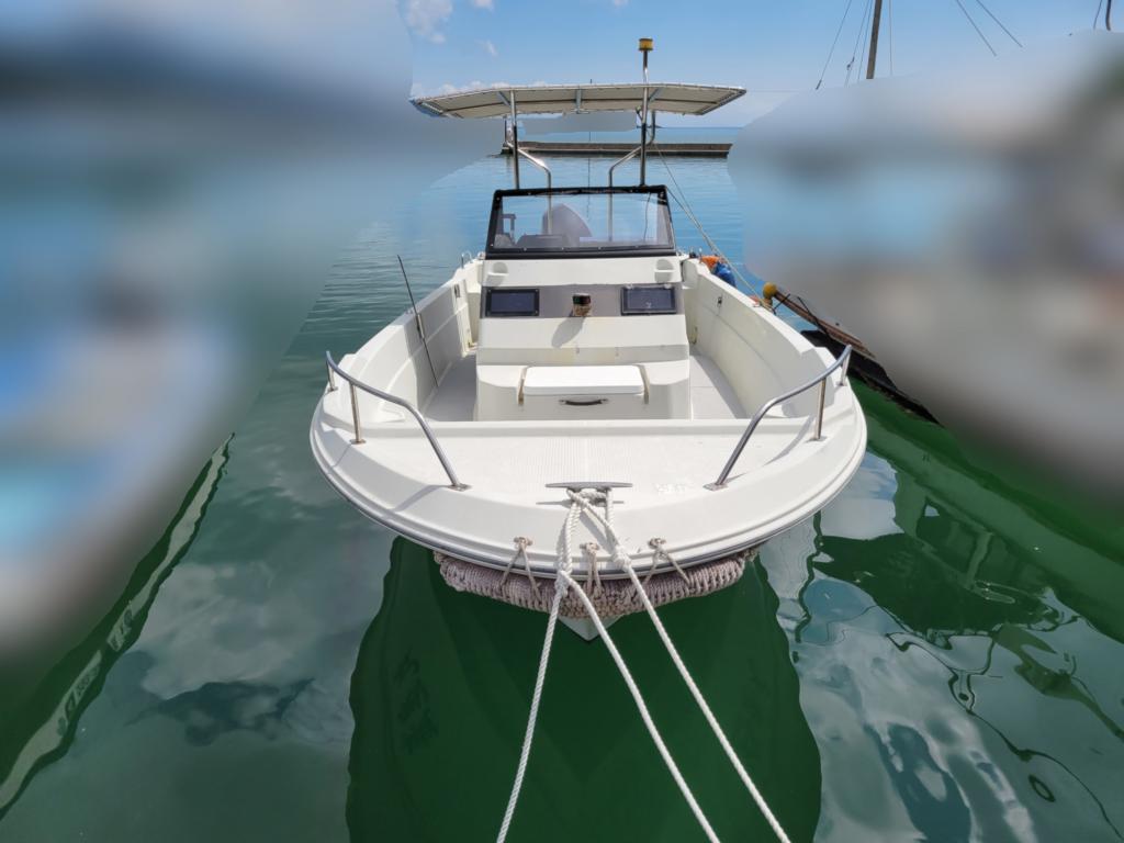 （取引中）値下げしましたUF-23(FE3)船体・船台のみ販売（現在使用中）※修理必要箇所あり ヤマハ UF-23 (FE3) | 中古船ソーマッチ