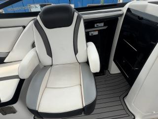 ヤマハ 242X E-SERIES