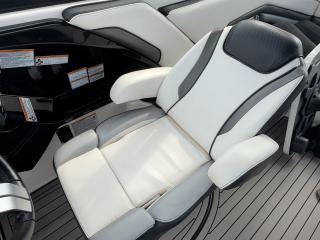 ヤマハ 242X E-SERIES