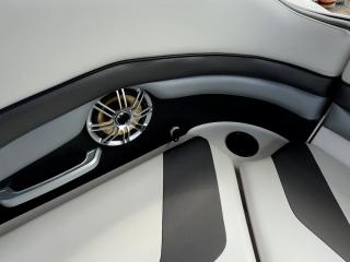 ヤマハ 242X E-SERIES