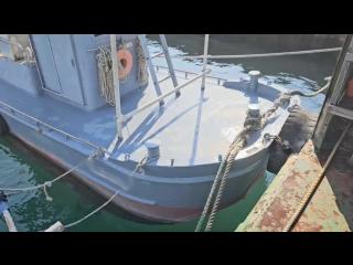  台船(78トン)と押船のセット