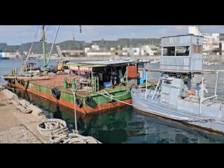 台船(78トン)と押船のセット