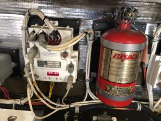 アルベマーレ 310 Express Fisherman