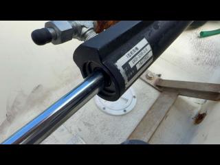 ニッサン SC700THT