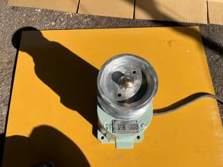  岩崎電気工業ヤングローラー12V250W