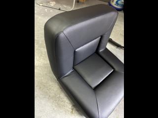 ドナルド シート椅子張替え