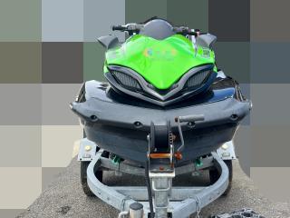 カワサキ ウルトラ300X (JTT50H)