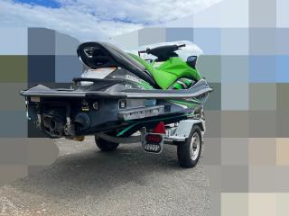カワサキ ウルトラ300X (JTT50H)
