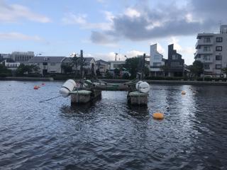  浮き船台 